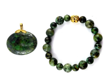 Parure en jaspe africain