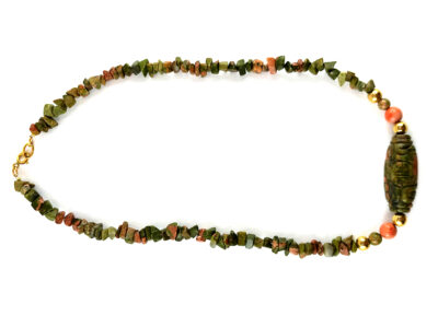 Collier en unakite
